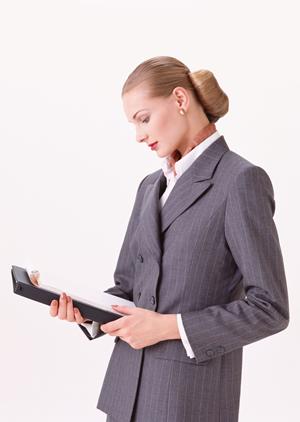 「大阪で交通事故に遭ったら知っておきたい！弁護士選びと法的手続きのポイント」